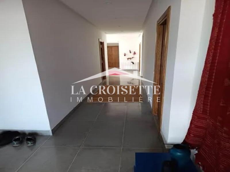 Etage de Villa S+3 avec vue sur mer à Carthage 